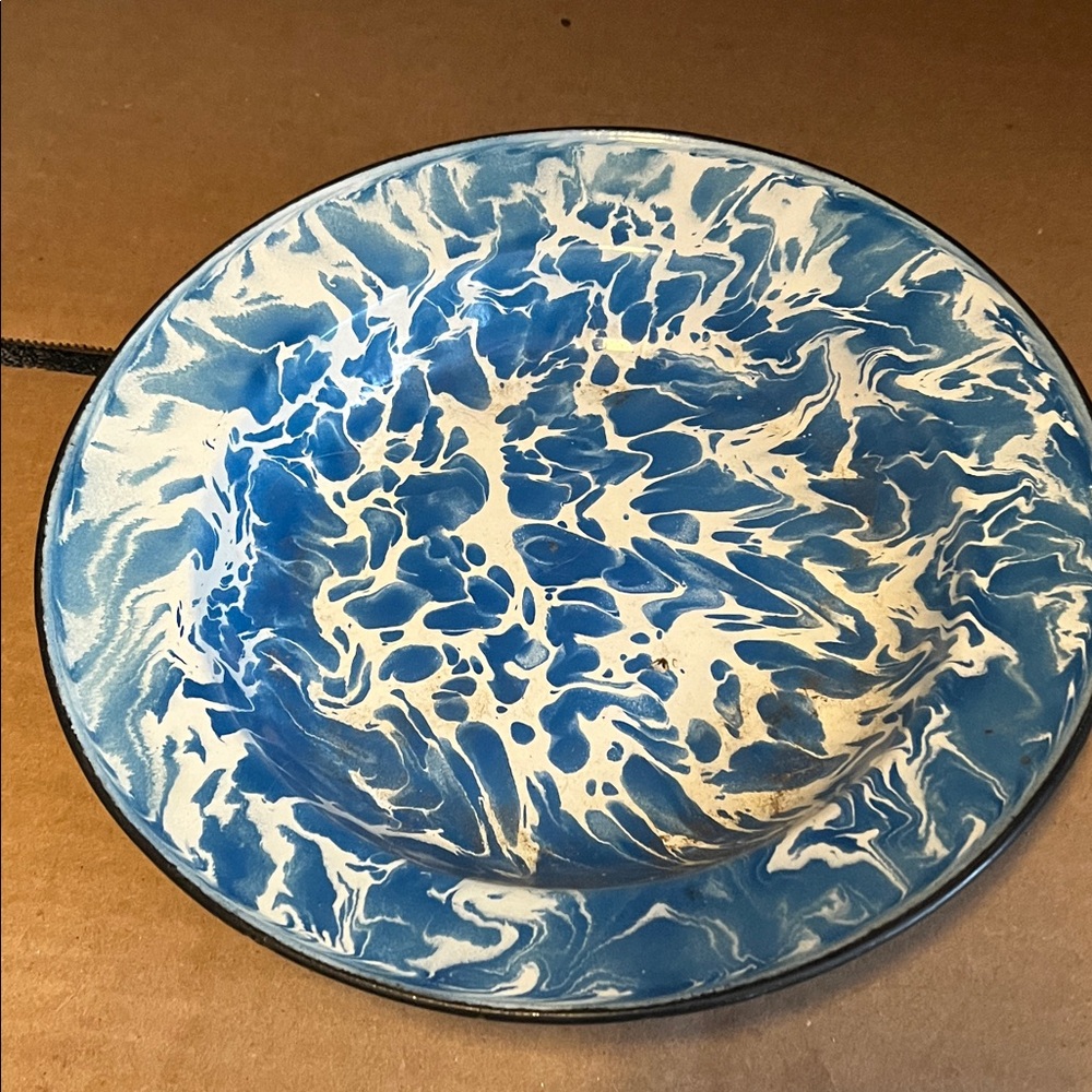 Blue and Cream Swirl Plate 8 5/8 inch